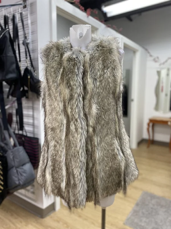 Du Monde faux fur vest S