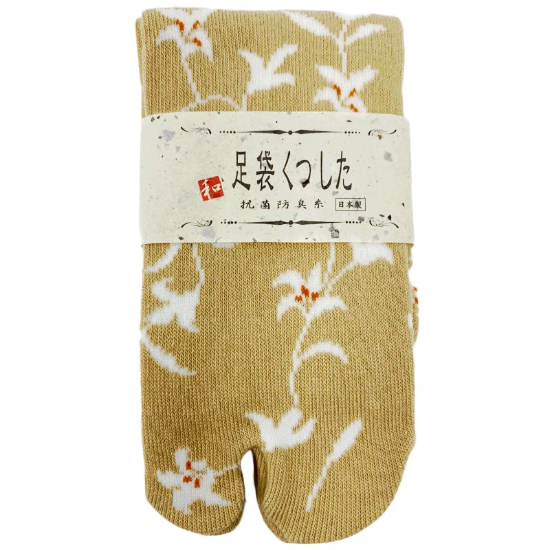 Moisture - wicking men's socks for drynessTabi Socks Lily Beige