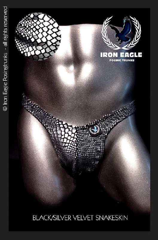 Mid - rise men's trunks for a balanced coverageBlack/Silver Velvet Snakeskin