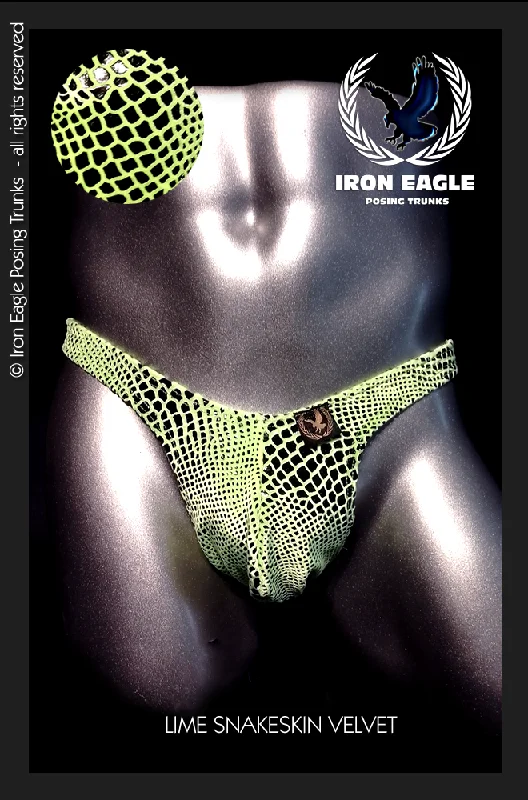Breathable men's trunks for all - day wearVelvet Snakeskin Lime
