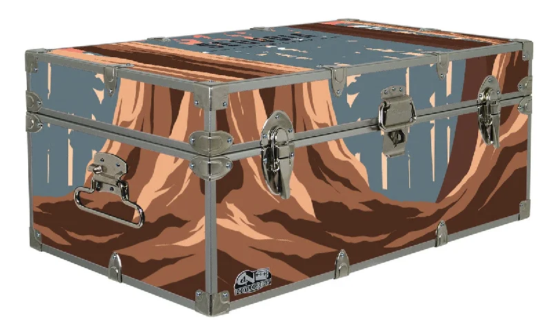 Patterned men's trunks, like camo or dotsDesigner Trunk - Sequoia National Park - 32x18x13.5" Patterned men's trunks, like camo or dotsDesigner Trunk - Sequoia National Park - 32x18x13.5"