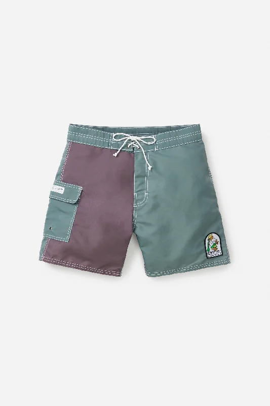 Slim - cut men's trunks for a modern styleDOGGER TRUNK