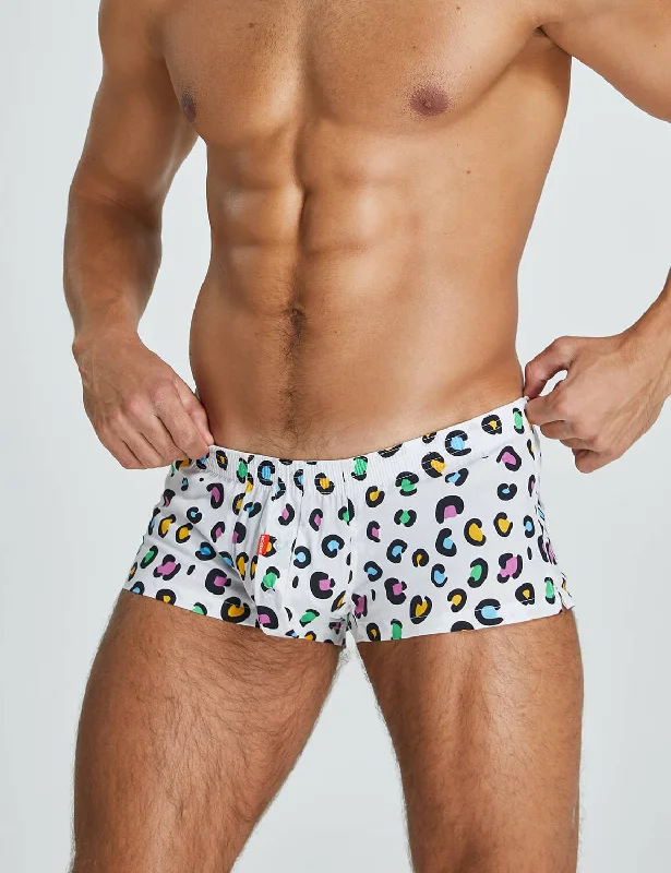 Slim - cut men's trunks for a modern styleFit Trunks 220504