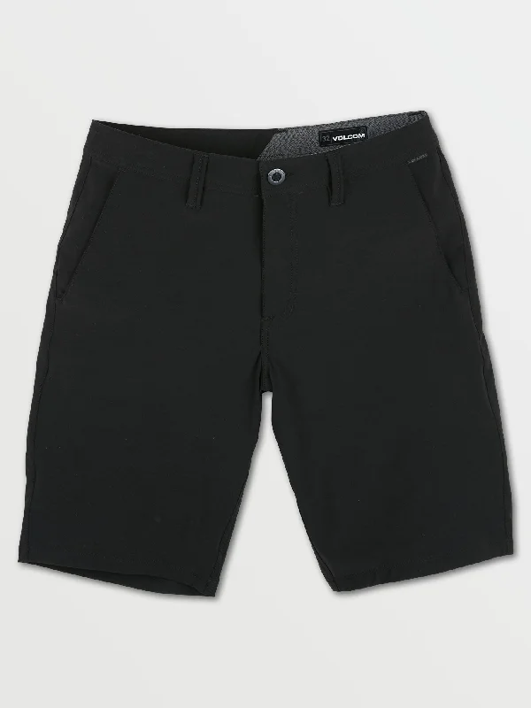 Patterned men's trunks, like camo or dotsFrickin Surf N' Turf Static 2 Hybrid Shorts - Black Out Patterned men's trunks, like camo or dotsFrickin Surf N' Turf Static 2 Hybrid Shorts - Black Out