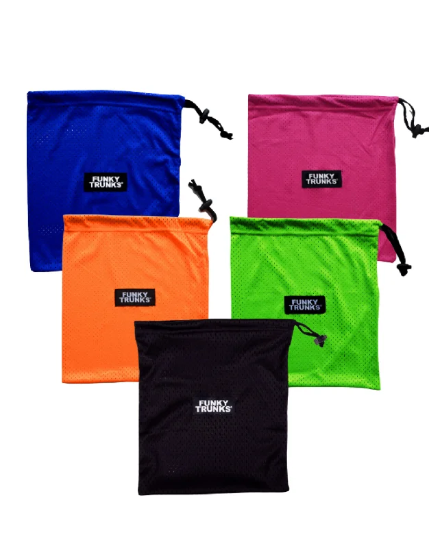 Moisture - wicking men's trunks for active useMini Drawstring Mesh Bag