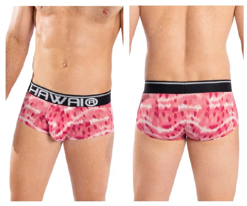 Patterned men's trunks, like camo or dotsHAWAI 42053 Spots Mini Trunks Color Red