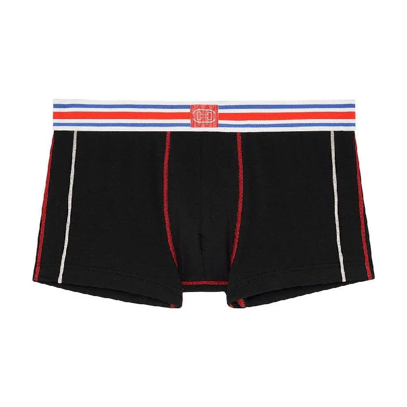 Solid - color men's trunks in various shadesHom Tie Break Trunk - Black