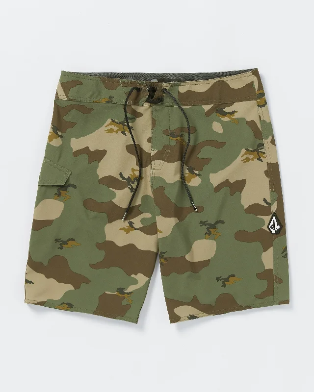 Breathable men's trunks for all - day wearLido Solid Mod-Tech Trunks - Camouflage