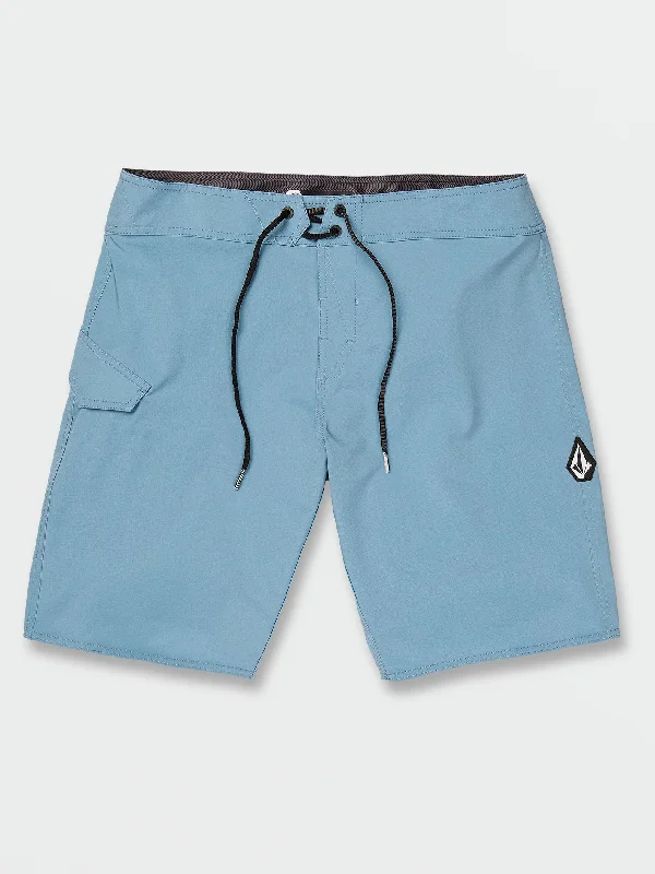 Cotton men's trunks for a comfortable fitLido Solid Mod-Tech Trunks - Niagra