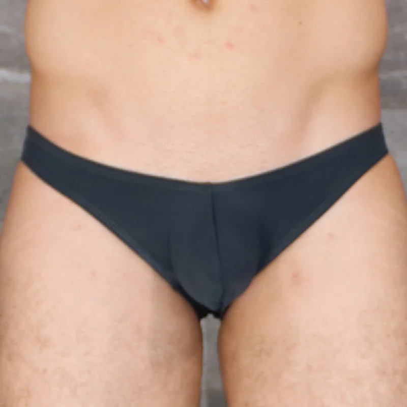 Lacy men's sexy underwear with a touch of sensualityMckillop VKDS SA2 Hoist Bikini Naked