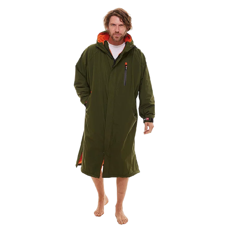 Plush men's robes with a Sherpa liningMen's Long Sleeve Pro Change Robe EVO - Parker Green