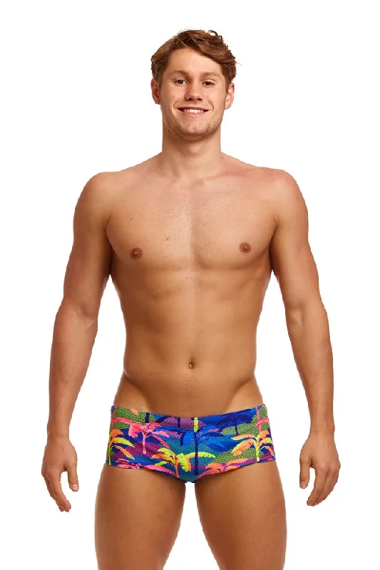 Cotton men's trunks for a comfortable fitMEN'S PALM A LOT SIDEWINDER TRUNKS