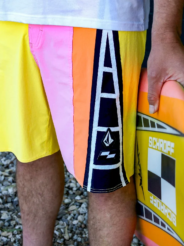 Slim - cut men's trunks for a modern styleSchroff X Volcom Liberators Trunks - Blazing Yellow Slim - cut men's trunks for a modern styleSchroff X Volcom Liberators Trunks - Blazing Yellow