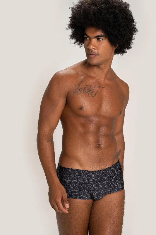 Solid - color men's trunks in various shadesSummer Trunks