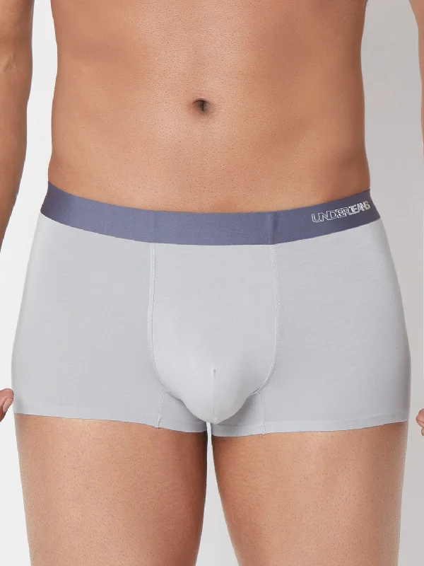 Soft - touch men's trunks for a gentle feelMen Grey Solid Super Premium Bonded Elastic Trunk - Underjeans By Spykar