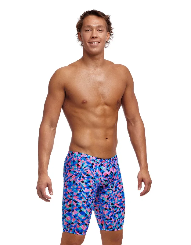 Soft - touch men's trunks for a gentle feelWarp Tour Swim Training Jammers - Multi
