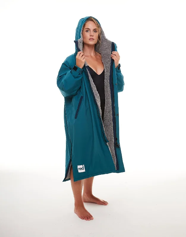 Luxury men's silk robes for a spa - like experienceWomen's Long Sleeve Pro Change Robe EVO - Teal