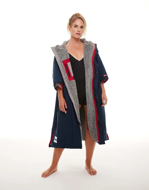 Cotton men's robes with a classic shawl collarWomen's Short Sleeve Pro Change Robe EVO - Navy Cotton men's robes with a classic shawl collarWomen's Short Sleeve Pro Change Robe EVO - Navy